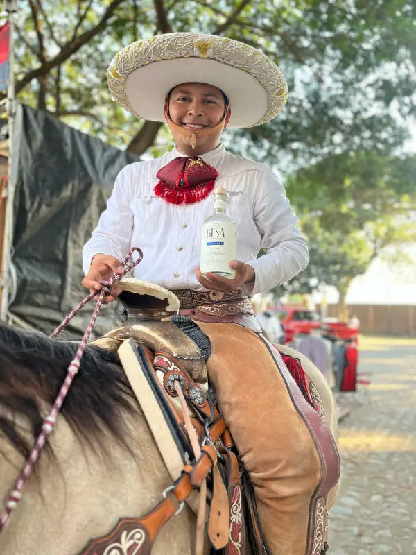 botella-charro